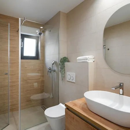 New Seaview Calma With Jacuzzi, Media *