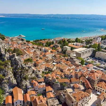 וילה Seaview Calma With Jacuzzi, Media Duće