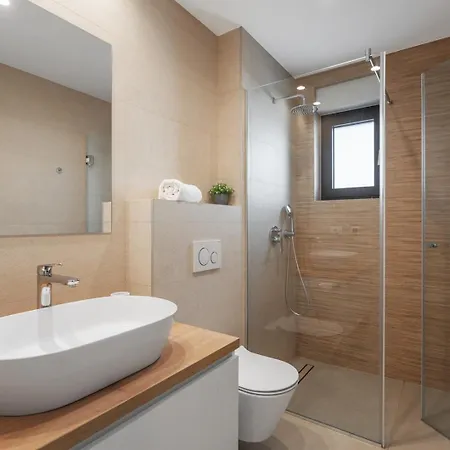 Seaview Calma With Jacuzzi, Media * Duće