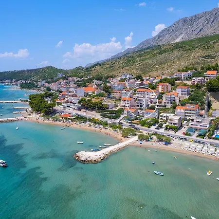 וילה Seaview Calma With Jacuzzi, Media Duće