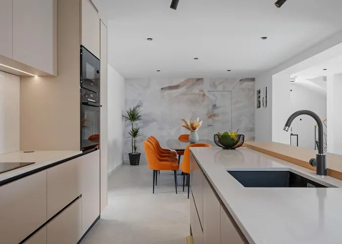 Villa Seaview Calma With Jacuzzi, Media