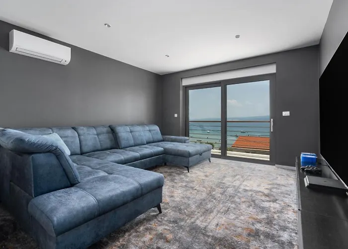 Seaview Calma With Jacuzzi, Media Duće